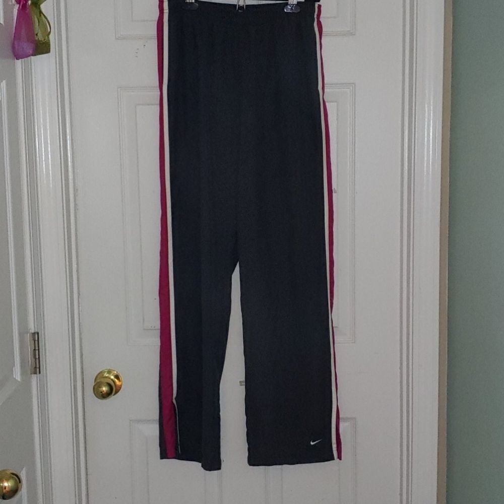 Nike Gray workout pants Sz L (12-14)